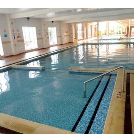 Holiday Home In Lyons Robin Hood Holiday Park Meliden Εξωτερικό φωτογραφία
