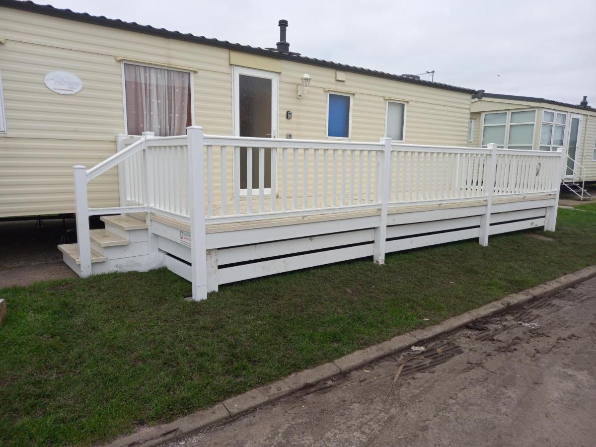 Holiday Home In Lyons Robin Hood Holiday Park Meliden Εξωτερικό φωτογραφία