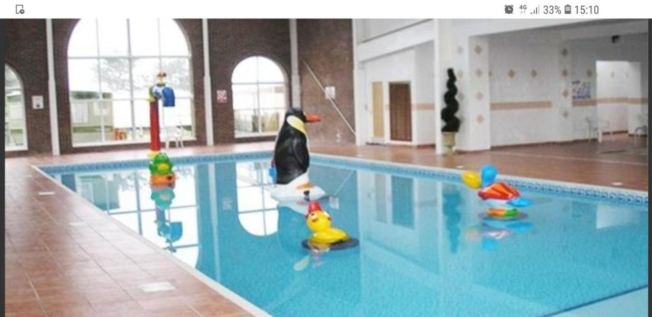 Holiday Home In Lyons Robin Hood Holiday Park Meliden Εξωτερικό φωτογραφία